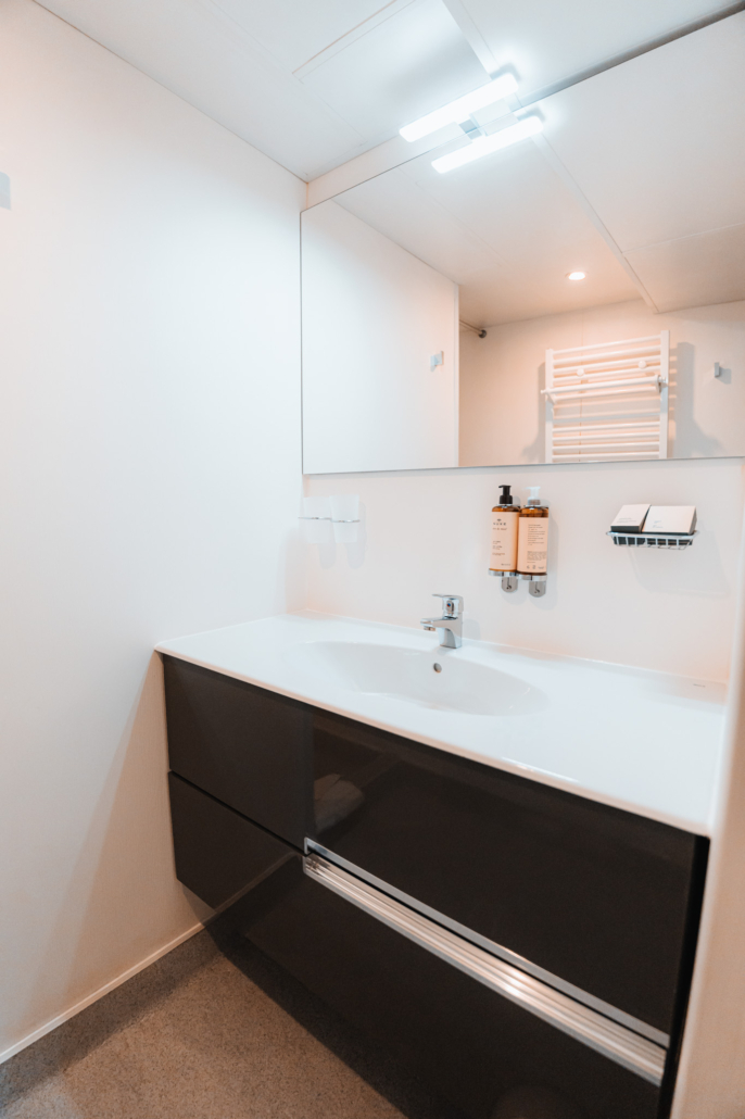 The Harmattan suite, view 4