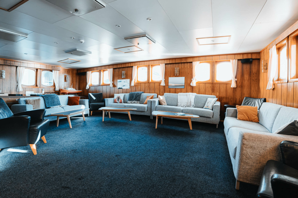 The Coriolis lounge aboard Polarfront